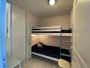 T3 cabine, 6 pers, proche plage, parking sécurisé, animaux admis - FR-1-379-177