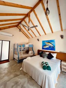 Manta Stay Thoddoo, Maldives