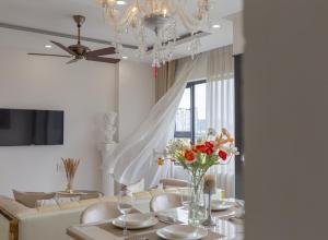 RIVER Views 5 min to CityCenter #NewCity Apt