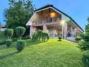 Home away from home - Vrtlinovec