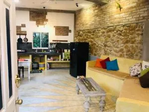 Tree House Unawatuna - Ilukpitiya