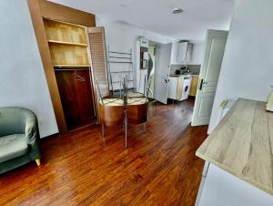 Appartements Studio Spacieux - Calme & Tout Equipe avec Wifi : photos des chambres