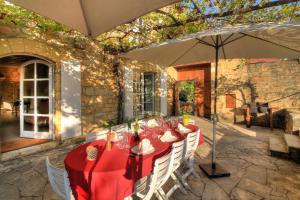 Villas Luxury villa in Domme: Pool and Breathtaking View : photos des chambres