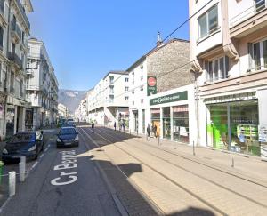 Appartements T2 Berriat - Proche Gare & Centre - Tout Equipe avec Wifi : photos des chambres