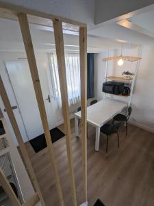 MAISON 6 pers belle vue mer PISCINE, plage à 40 m