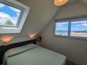 MAISON 6 pers belle vue mer PISCINE, plage à 40 m