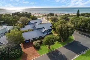 Dunsborough Beach Villa - Quindalup