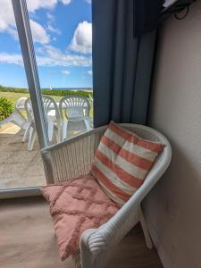 Maisons de vacances MAISON 6 pers belle vue mer PISCINE, plage a 40 m : photos des chambres