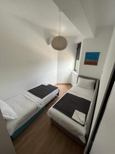 Arts Apartment mit Pool Ulcinj Pinjes
