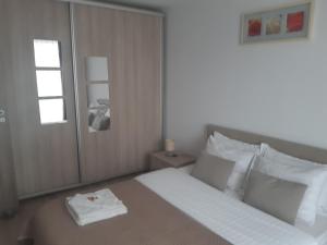 Apartament Marcel - Coresi Mall