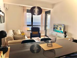 Arts Apartment mit Pool Ulcinj Pinjes