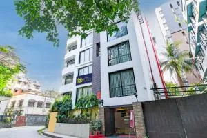 FabHotel Ballygunge Luxury - Behind Punjab Club - Jinjirpul