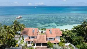 Ocean View Villa - Beauvallon villas