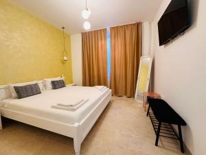 Fabian Apart CenterTown