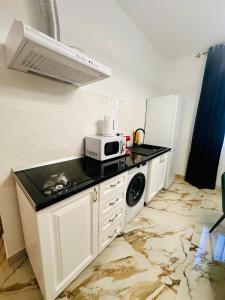 Fabian Apart CenterTown