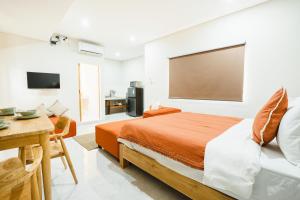 Red Studio F - Euro Standard in Canggu Best Area