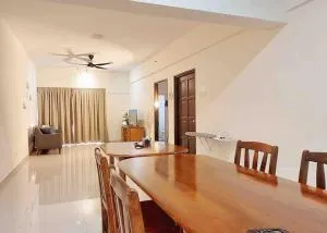 South City Cozy Greenseed Homestay 9-10pax MIECC - Serdang Lama