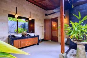 Sakura 4 BR Private Pool Villa JU27