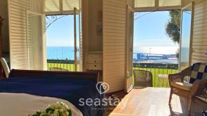 Port View Elegance & Splendour, Seaview & Parking