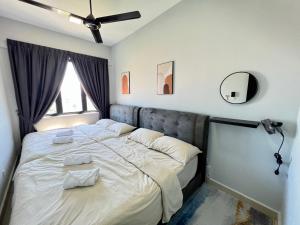 RiverView 8PAX 3BR in KBtown Wi-Fi, B-1-3