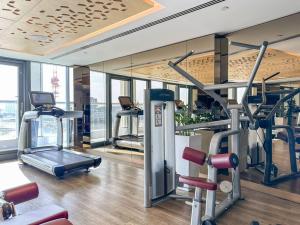Stunning High Floor I 1BHK IBills Included