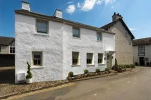Wharton Cottage, Lake District Retreat - Cartmel