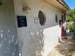 Idyllisches Haus an Weingärten 30 m von Kiesstrand