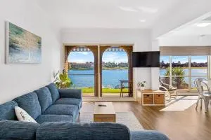 Lakeside Mews - Grange