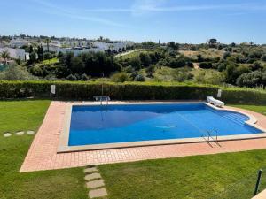 TAC - Queimada Pool & Sea Views