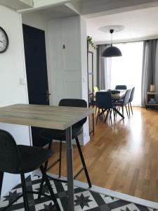Appartements Bel Appartement , proche tram place de Strasbourg acces centre ville, plages : photos des chambres