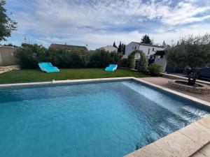 Maisons de vacances Villa provencale avec piscine : photos des chambres