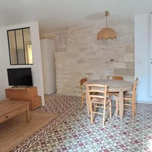 Charmant F2 Centre Historique - 阿维尼翁新城