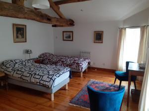 B&B / Chambres d'hotes Chambres d-hotes de la Barbiniere : photos des chambres