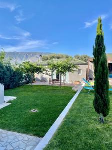 Pool Guesthouse
