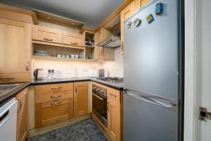 GuestReady - Sunny Victoria Hall