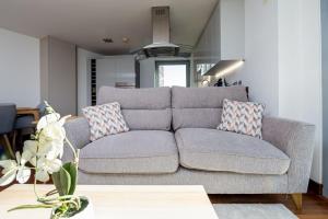 GuestReady - 2BR in Battersea with Balcony