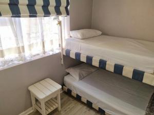 Two bedroom on Trotter
