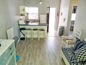Two bedroom on Trotter