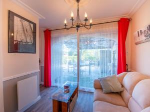 Apartment Les Mas du Sud by Interhome