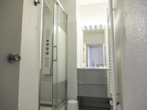 Apartment Les Catalanes du Golf-11 by Interhome