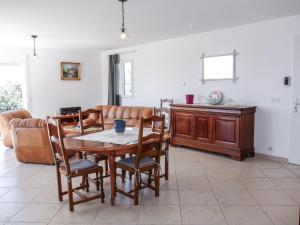 Maisons de vacances Holiday Home La Campagne by Interhome : photos des chambres