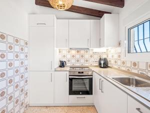 Holiday Home Adinga by Interhome