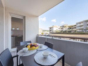 Apartment Beau Rivage-2 by Interhome