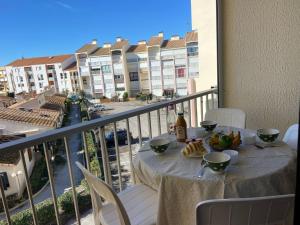 Apartment Les Saladelles-8 by Interhome