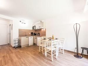 Apartment Caesar Domus-3 by Interhome