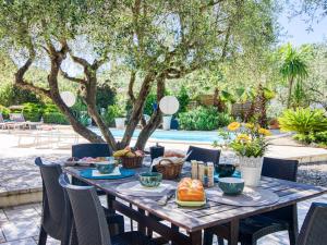Maisons de vacances Holiday Home L-oliveraie by Interhome : photos des chambres