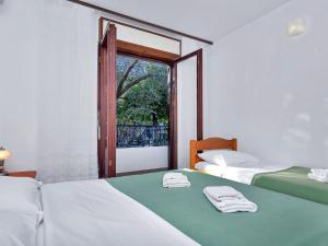 Apartment Rubin-7 by Interhome