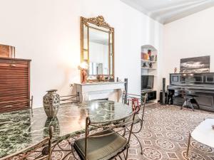 Apartment Casa Grandval by Interhome