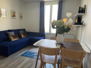 Appartements Cosy 2 pieces a 15 min de Paris : photos des chambres