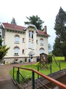 Château de Beauménil, paisible et familial - La Neuveville-devant-Lépanges
